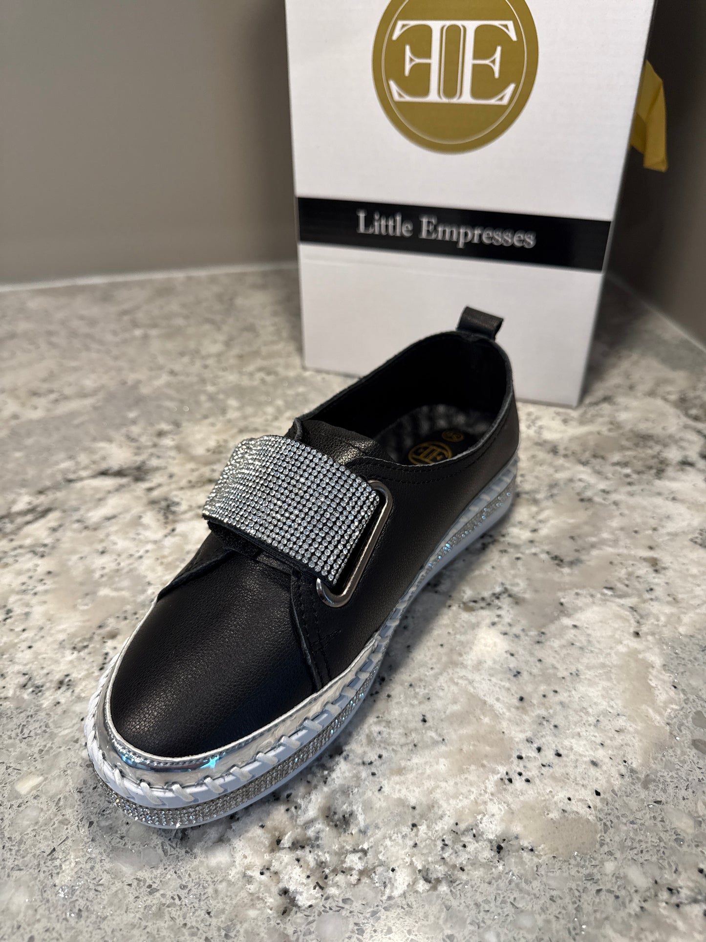 Little Empress Black Shoe LCC-5