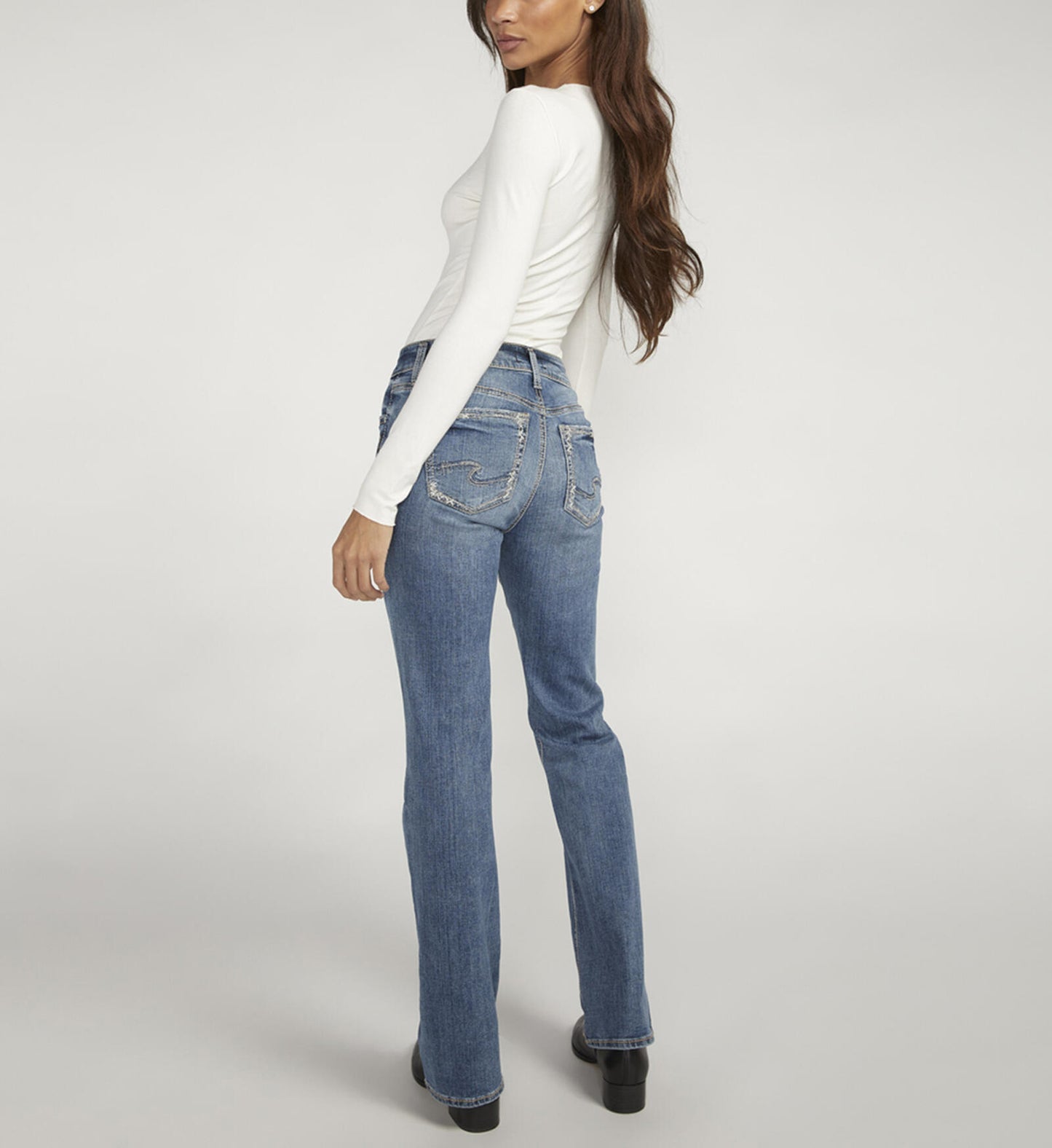 Suki Mid Rise Bootcut Jeans W93719EKC328