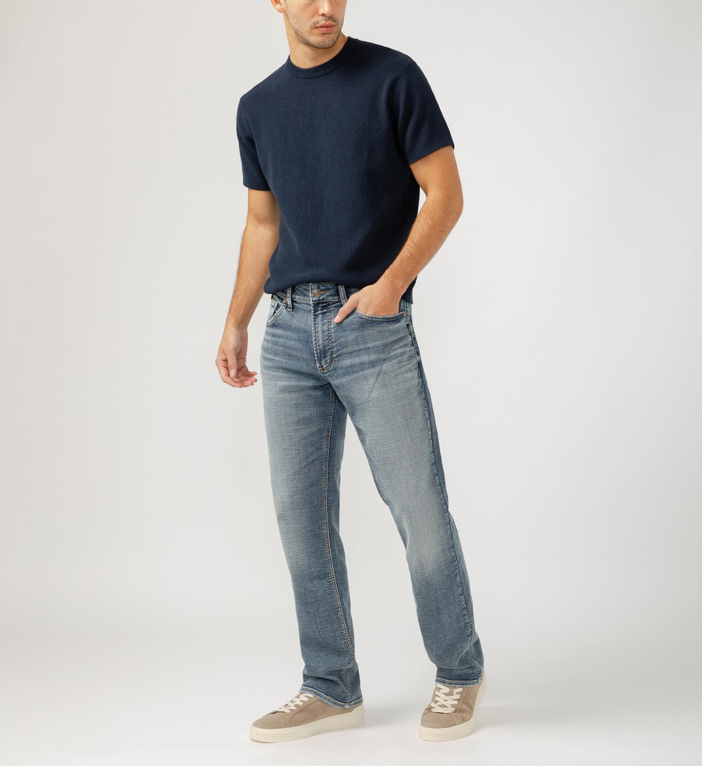 Grayson Classic Fit Straight Leg Jeans M23425EWK241