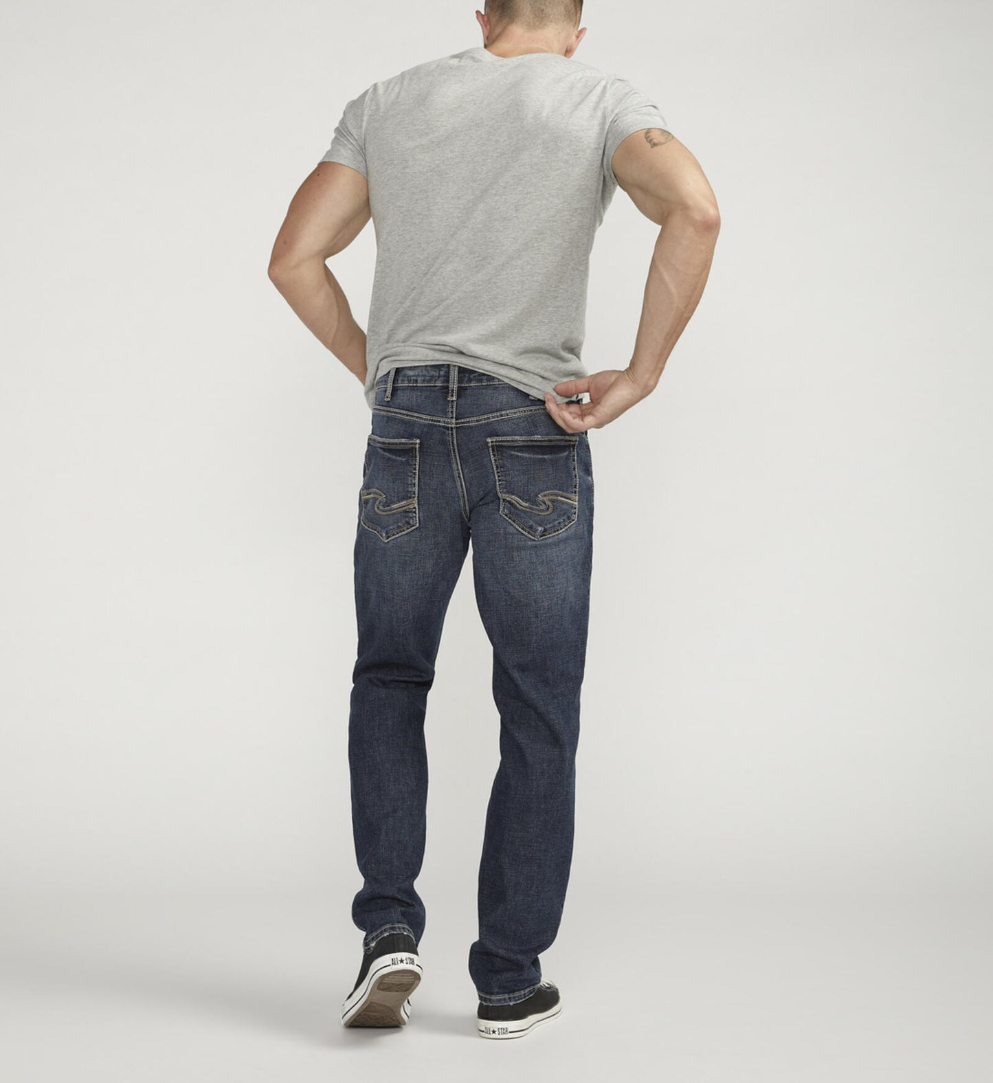Eddie Athletic Fit Tapered Leg Jeans M63915EFS405