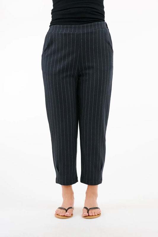 Hydra Crop Pant Navy 12710