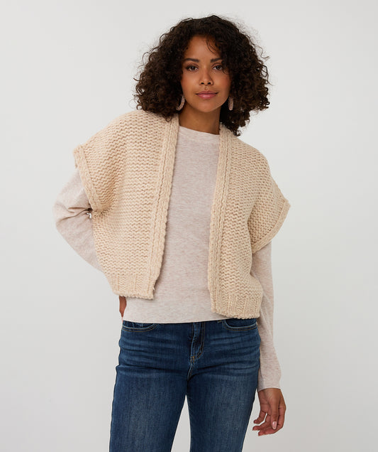 Sleeveless Cardigan Beige F25.07500