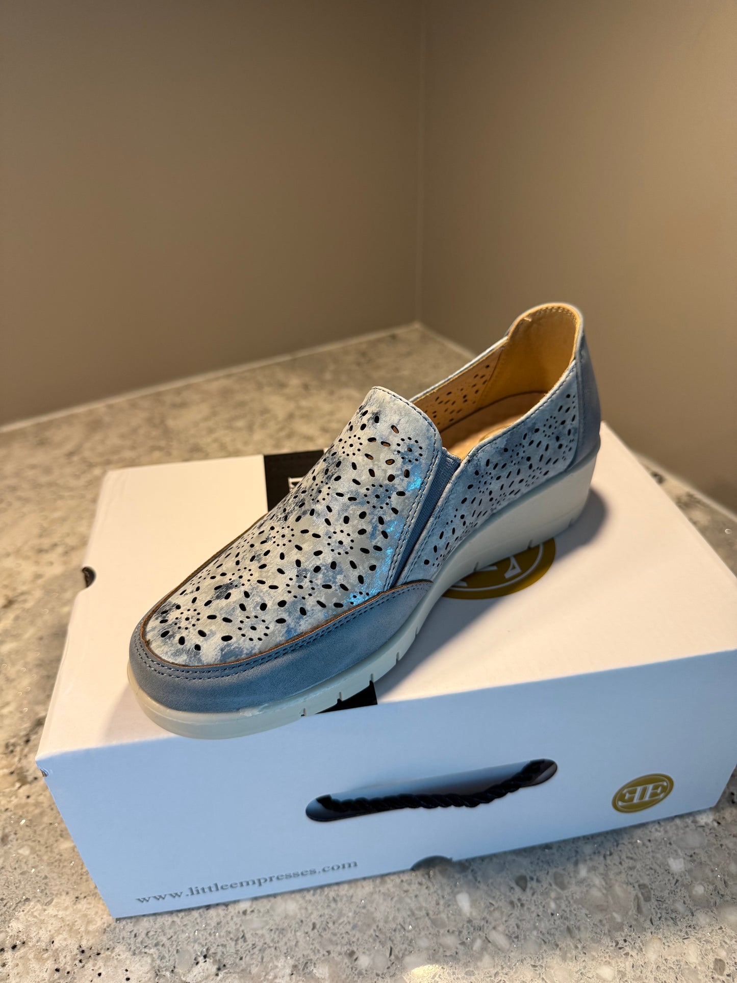 Little Empresses Shoe LHD-8