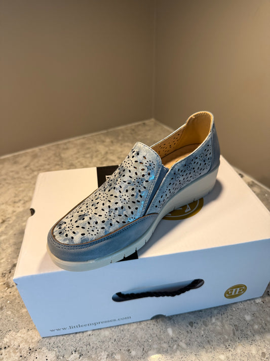 Little Empresses Shoe LHD-8