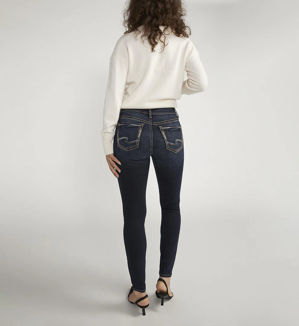 Silver Women's Suki Fit Skinny Jeans L93136EDB497