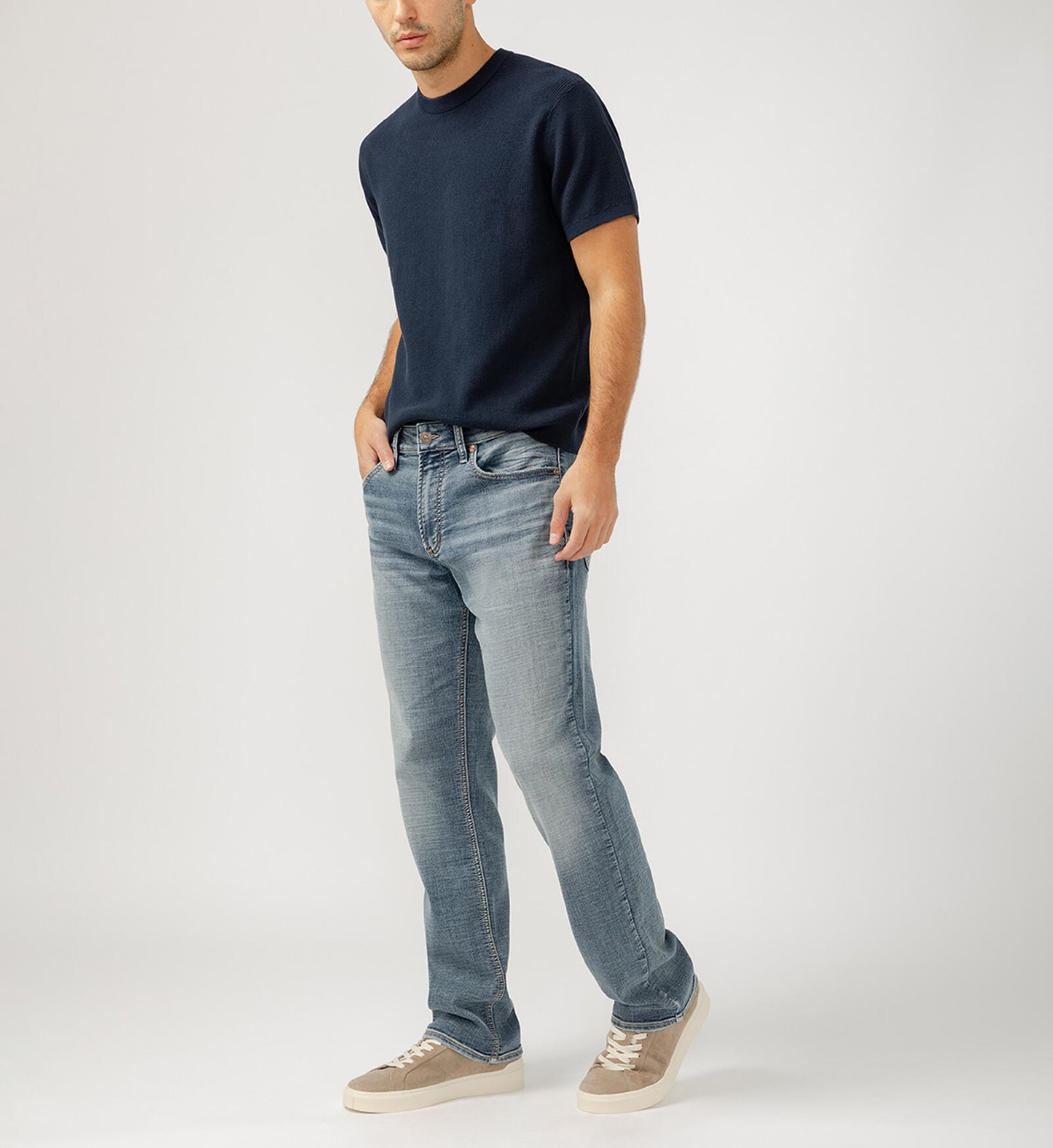 Grayson Classic Fit Straight Leg Jeans M23425EWK241