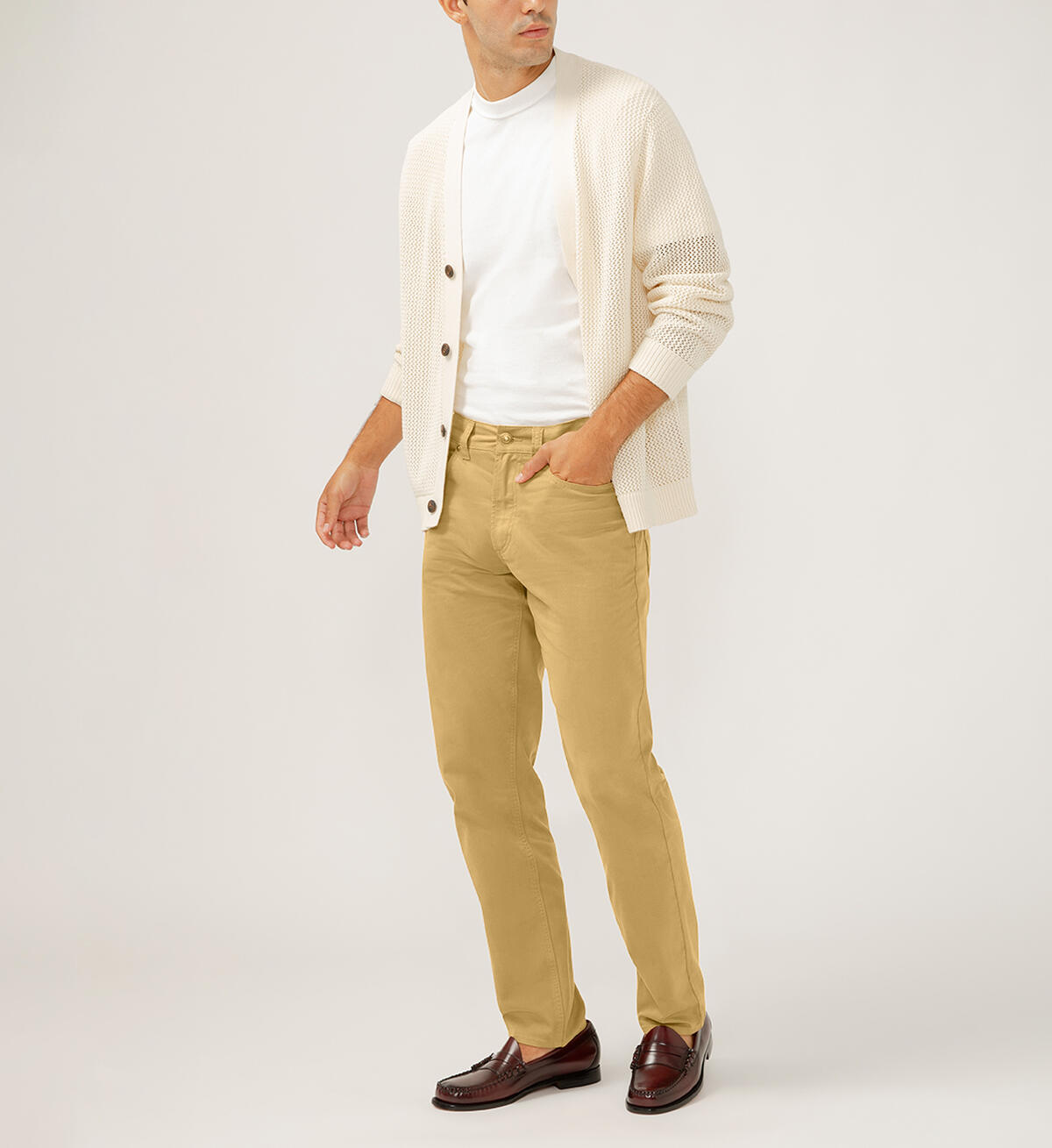 Eddie Classic Athletic Fit Tapered Leg Essential Twill Pants Tan M63915CBT654