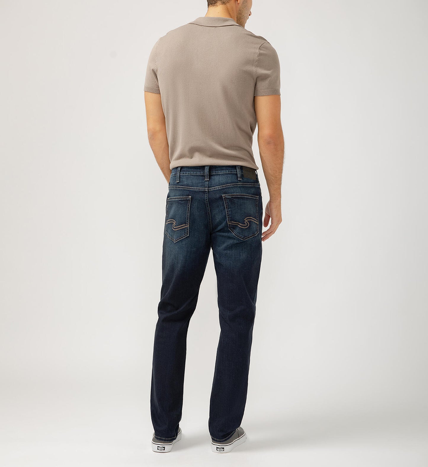Eddie Classic Athletic Fit Tapered Leg Jeans M63915SDK428