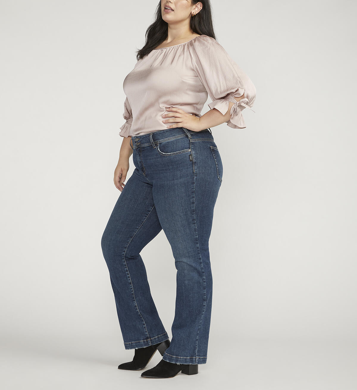 Suki Mid Rise Trouser Leg Jeans Plus Size