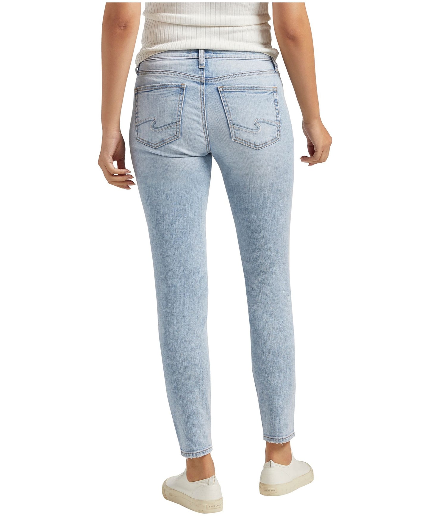 Silver Women's Suki Curvy Fit Mid Rise Skinny Jeans L93136SCV137